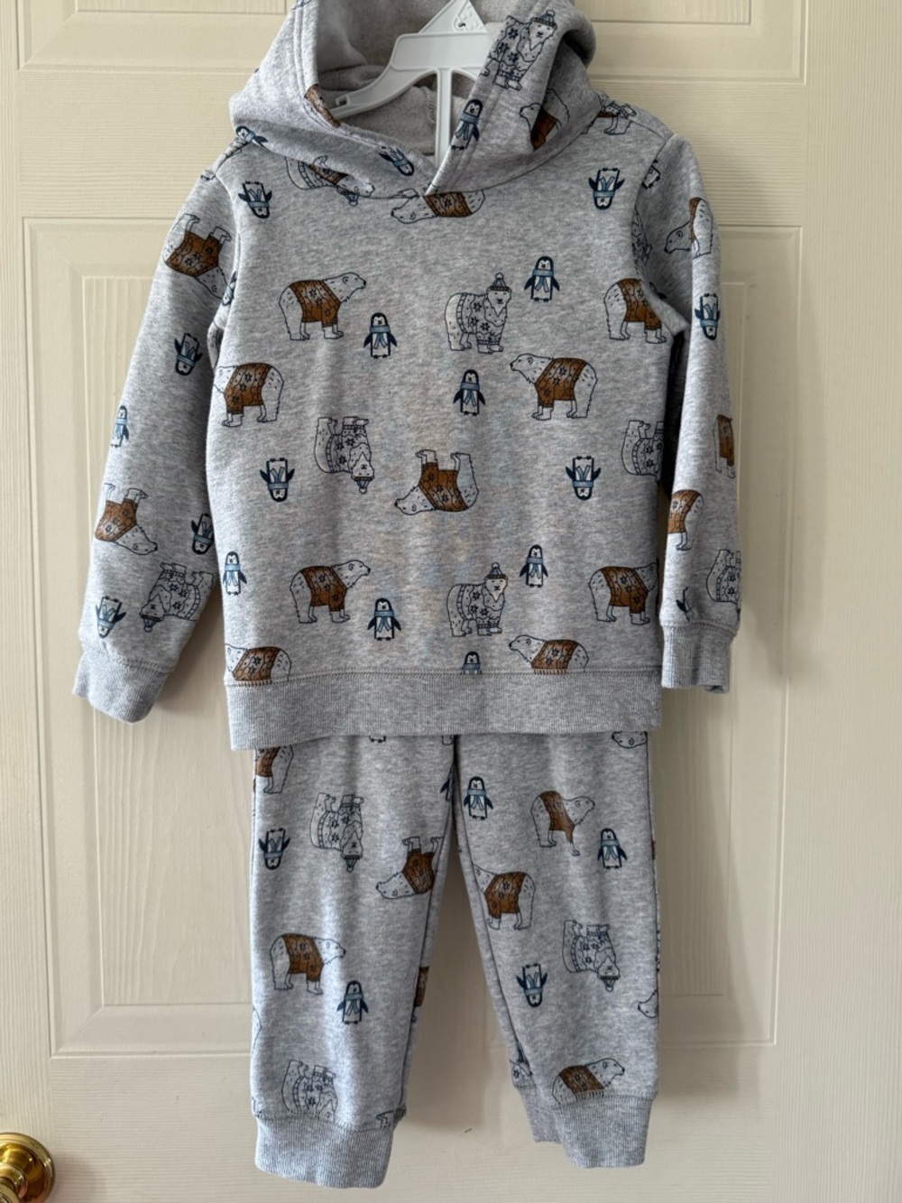 Carters 5T Matching Set (Hoodie and Joggers)